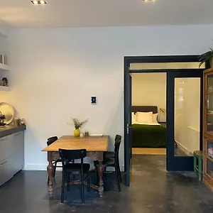 Amstel Boutique Bed & Breakfast